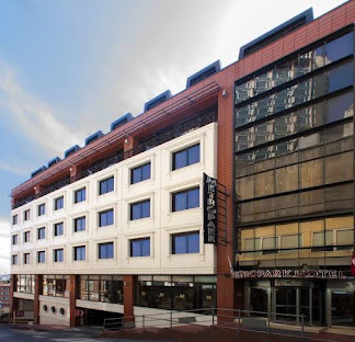 استانبول، تکسیم، Taksim Metropark Hotel